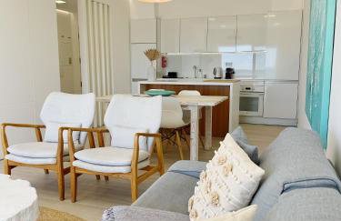 Seafront Apartment in Quarteira - Foto 2