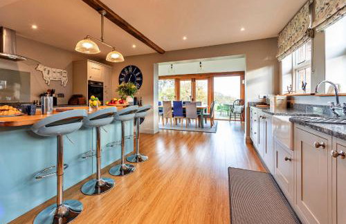 Finest Retreats - The Coach House at Tybroughton - Photo 15