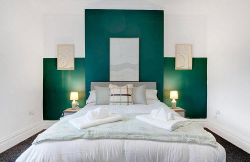 NEW! 4BR in Stanley - Foto 38