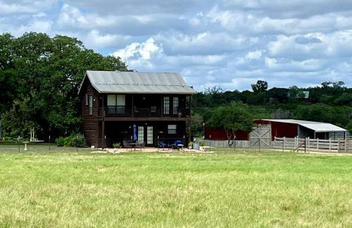 Private cabin on 100 scenic acres with balcony views - Foto 2