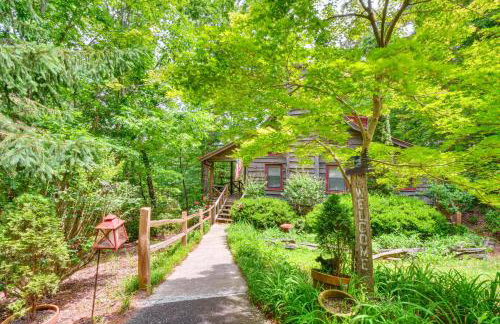 Rustic Cabin with Porches 8 Mi to Tallulah Gorge! - Photo 33