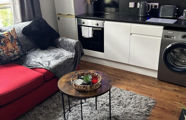 Inviting 1-bed Unit in Watford - Foto 12