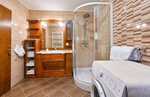 Awesome Home In Donja Pacetina - Foto 45