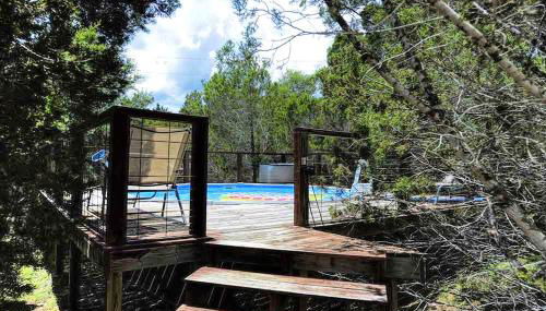 Blue Bird Cabin with Hot Tub in Texas Hill Country - Foto 3