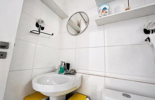 Confortável apartamento perto de praias - Bertioga - Foto 6