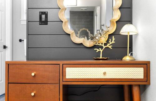 NEW! Executive Home | 1K 3Q | 3 Desks | 600+ WiFi - Foto 26