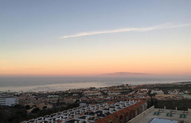 Enjoy Sunsets at Fully Equipped 2BR Oceanside View - Foto 3