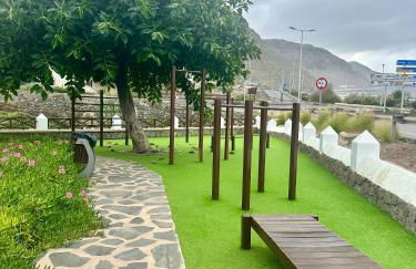 El Submarino Coastal Home - Foto 36