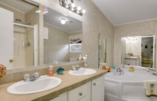 Paddle on the River! Waterfront Retreat in Stuart - Photo 15