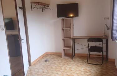 maison en ville au calme - Photo 11