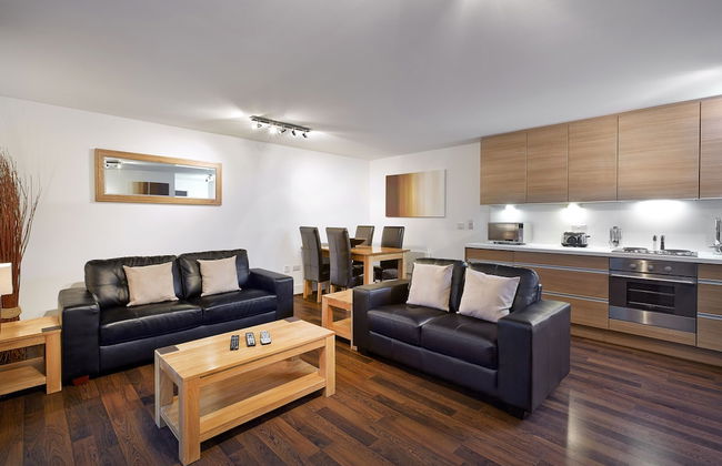 Skyline Plaza by Viridian Apartments - Foto 1