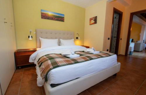 Villa Rina Deluxe and Cottage - Photo 48