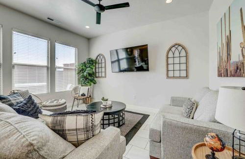 Modern Work/Relax - Private Hottub & Firepit - Foto 32