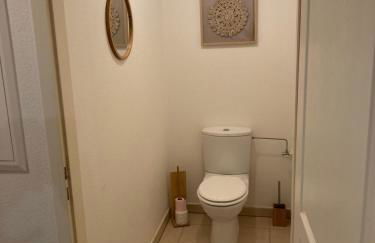 Le gîte de Marc - Parking privé gratuit + terrasse - Foto 14