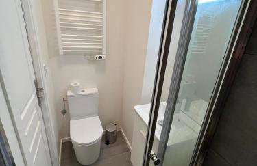 T2 cozy - clim et parking gratuit - Abbaye aux Dames - Foto 7