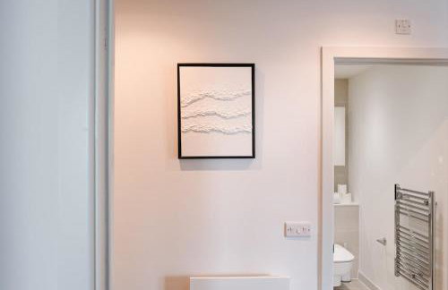 Stylish 2 BDR Apartment By Torr Property Group Short Lets & Serviced Accommodation With Free WiFi Central Manchester - Foto 36