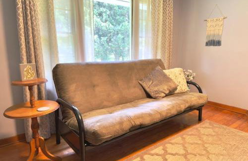 The Dorothy- Private Ravine Wooded Lot, with Game Room, Close to ALL! - Foto 5