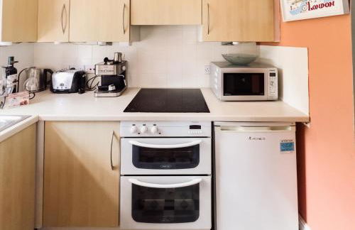 Beautiful apartment in Guildford with parking - Foto 20