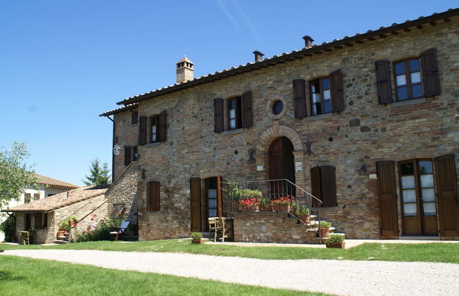 Spacious Holiday Home in Montone - Foto 15