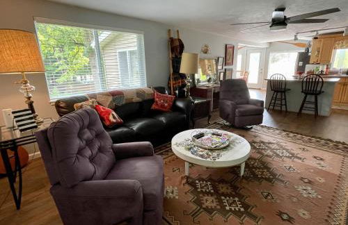 Li'l Love Inn: Magical Sunsets, Quiet, Cozy, Waterfront - Foto 10