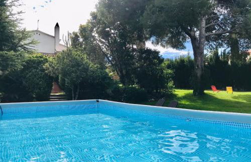 Casa mediterránea con gran jardín y piscina a 500 m de la playa - Foto 39