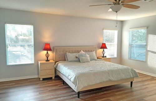 Private pool villa with game room close to theme parks! - Foto 43