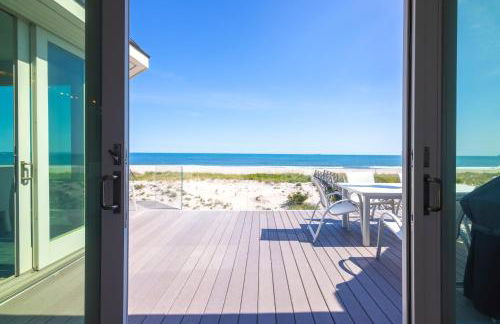 Spectacular 8 Bedroom Oceanfront Hamptons Beach House, Your Castle By The Sea ! - Foto 38