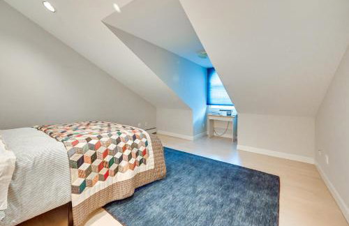 Monterey Home with Hot Tub, Pool and Game Room! - Foto 27