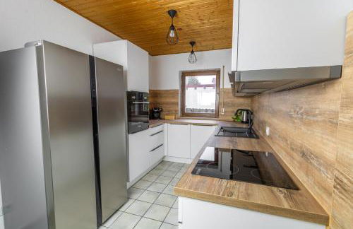 Cozy Holiday Home - Photo 20