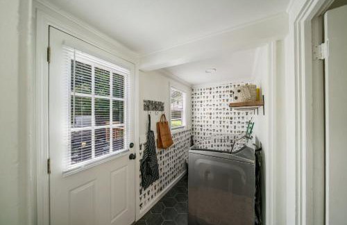 Next to Expo, 5 beds, Hot-tub, corn hole, pets! - Foto 30