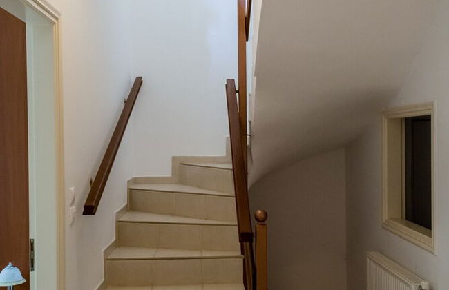 Family House near the Beach - Photo 44