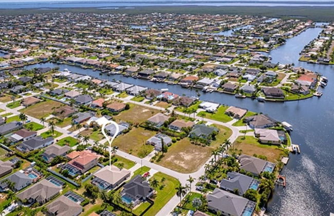 Family Friendly - Private Pool - Sleeps 10 - Foto 30