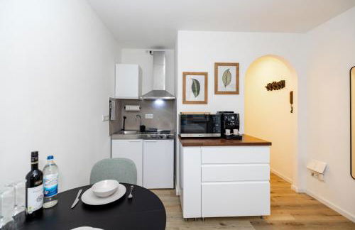 Kleines Apartment mit Balkon - Foto 23