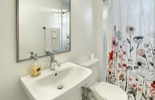 Studio Sleeps 4 - Next to 3 Breweries! - Foto 7