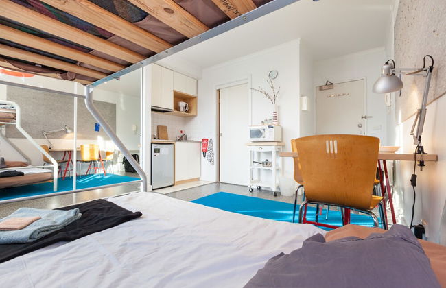 HENRIETTA, Carlton Studio Apartment - Photo 13