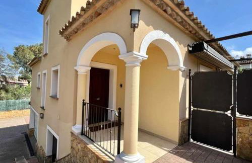 Casa Judibar con zona de barbacoa y piscina - Foto 2