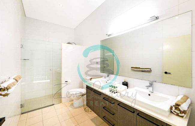 Luxurious Cozy Retreat Pool Office Parking - Foto 15