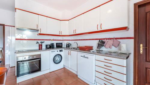 Peaceful 1 BDR Apartment W/ Balcony by LovelyStay - Foto 3, stove, dishwasher, pet friendly, toaster, minibar