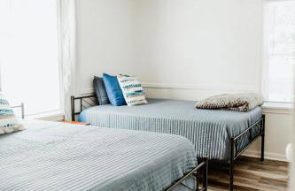 Near Lake, Trails & Logan, Free Paddleboards - Foto 8