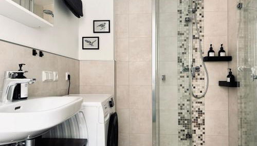 KOLIBRI - Design Maisonette - Nintendo Switch, Streaming, Bikestore, E-Wallbox - Foto 5, Shower