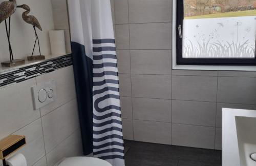 Ferienwohnung Wiesengrund, Ruhig im Ortsteil von Roth, nähe Rothsee, 25 min Messe Nbg - Foto 17