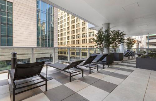 Premier Penthouses and Apartment with Captivating Views of Millennium Park - Photo 47