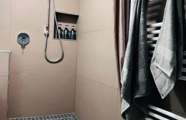 HARMONY "1" stylishes 4-Zimmer Apartment EG Terrasse Garten Parkplatz - Foto 13