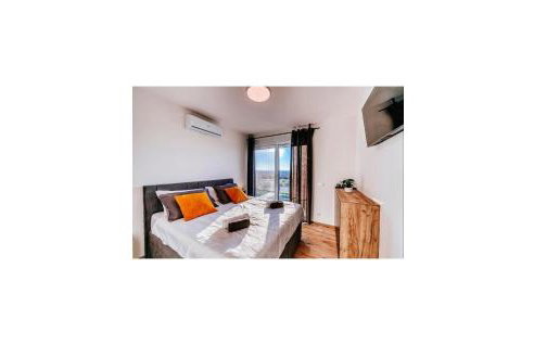 Lovely Home In Smokovic - Photo 7