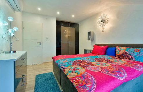 Nice Home In Zadoborje - Foto 36