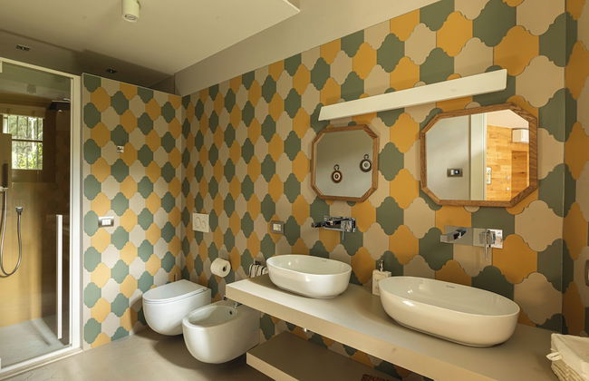 Green and Blue Villa by Wonderful Italy - Photo 42