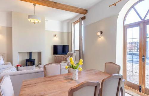 Cheshire Barns - Photo 31