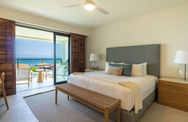 El Encanto exclusive condo private pool - Photo 29