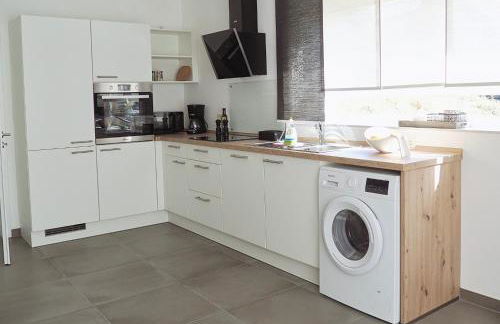 Barrierefreie Ferienwohnung in Winterscheid nahe Köln Bonn bis 4 Personen mit Netflix und mehr - Foto 10