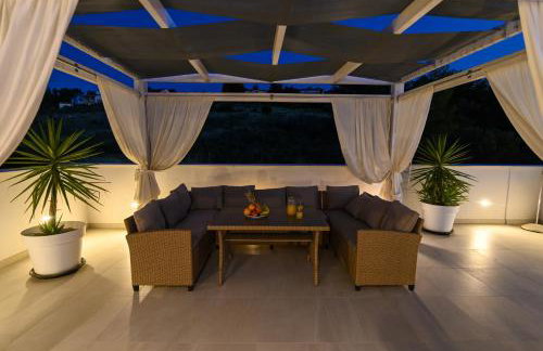 Luxury Villa Sun Stone heated pool & whirlpool - Foto 18
